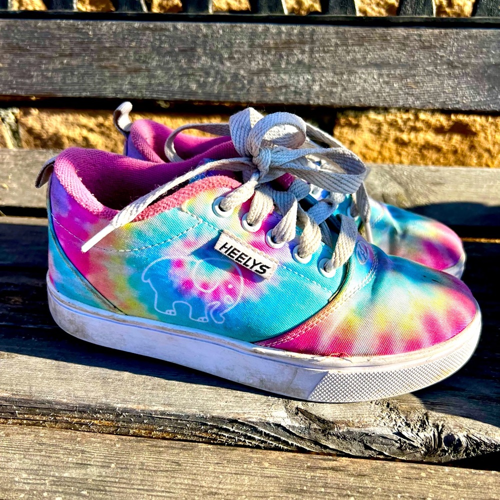 Heelys sneakers